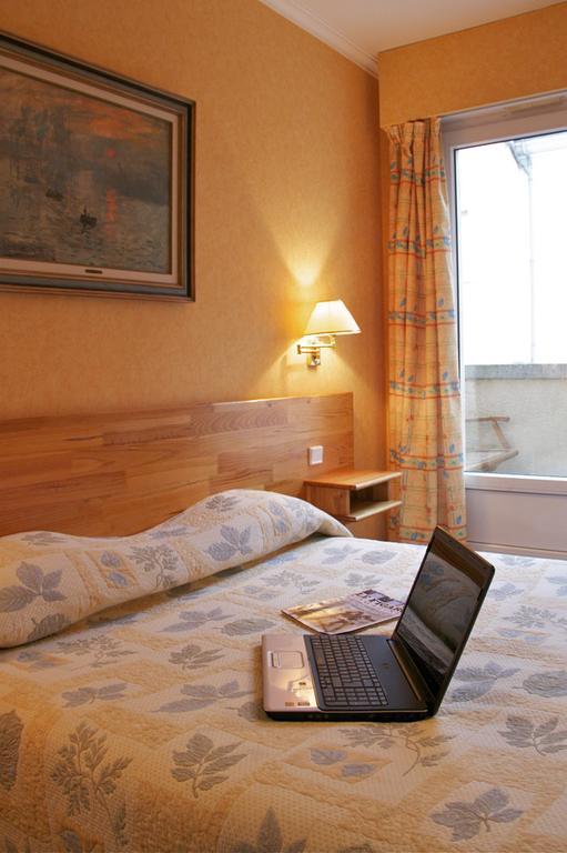 Hotel Sully Nogent-le-Rotrou Szoba fotó